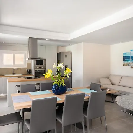 Q Villas - Dnd Estates וילה Potamós